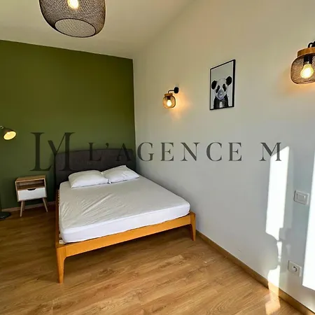 Appartement Alivi Proche Centre-ville & Paisible L'ile-rousse LʼÎle-Rousse